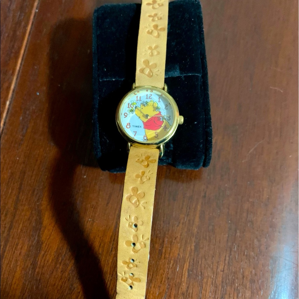 Timex Vintage Winnie the Pooh Bees & Honey Watch with Embossed Wristband.